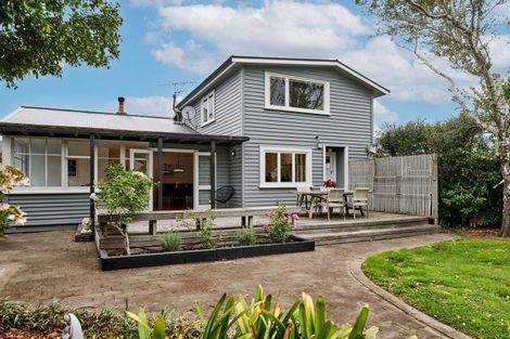 Photo of property in 71 Hautana Street, Woburn, Lower Hutt, 5010