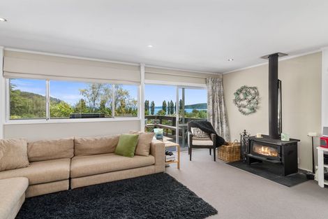 Photo of property in 15 Kenrigg Road East, Kinloch, Taupo, 3377