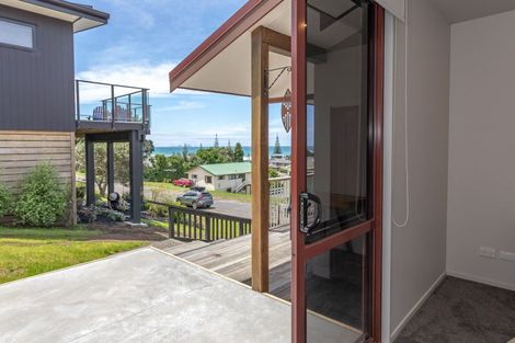 Photo of property in 208 Russell Bruce Place, Onemana, Whangamata, 3691