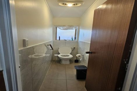 Photo of property in 2/2a Hutt Road, Manurewa, Auckland, 2102
