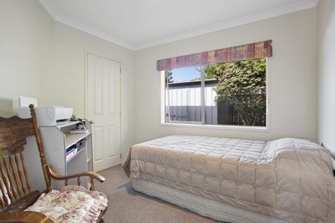 Photo of property in 17 Belmont Rise, Katikati, 3129