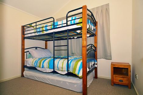 Photo of property in 23 Roore Street, Foxton Beach, Foxton, 4815