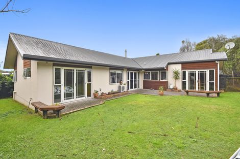 Photo of property in 61 Carnoustie Drive, Wattle Downs, Auckland, 2103