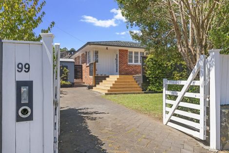 Photo of property in 99 Wallace Road, Mangere Bridge, Auckland, 2022
