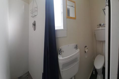 Photo of property in 13 Hall Street, Newtown, Wellington, 6021