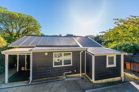 Photo of property in 56 Cluny Road, Plimmerton, Porirua, 5026
