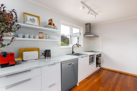 Photo of property in 36 Oakland Street, Northcote, Christchurch, 8052