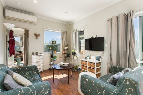 Photo of property in 41 Ngarimu Street, Avonside, Christchurch, 8061