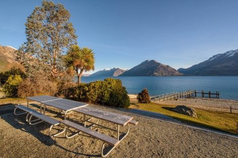 Photo of property in 6 Scenic Drive, Hillpark, Auckland, 2102