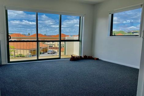 Photo of property in 34 Waterside Crescent, Gulf Harbour, Whangaparaoa, 0930