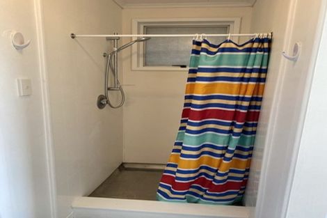 Photo of property in 6 Yates Street, Otaki Beach, Otaki, 5512