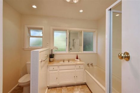 Photo of property in 8 Parkinson Place, Ilam, Christchurch, 8041