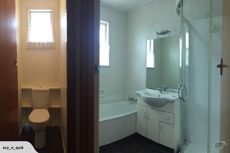 Photo of property in 1/215 Swanson Road, Henderson, Auckland, 0610