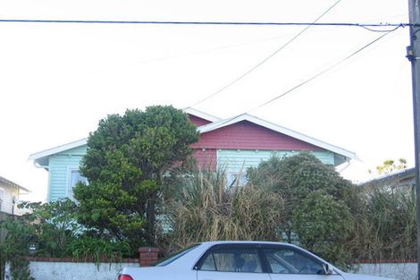 Photo of property in 15 Huia Street, Petone, Lower Hutt, 5012