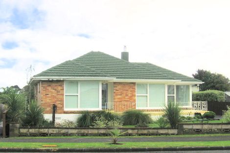 Photo of property in 44 James Laurie Street, Henderson, Auckland, 0612