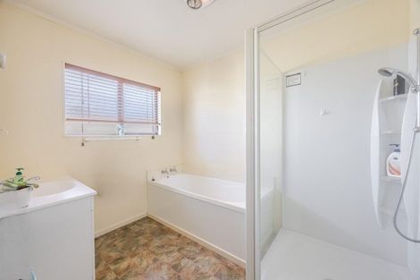 Photo of property in 1/305 Park Road South, Akina, Hastings, 4122