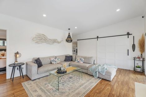 Photo of property in 3 Voyager Place, Cooks Beach, Whitianga, 3591