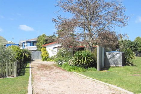 Photo of property in 9b Hayley Grove, Papamoa Beach, Papamoa, 3118