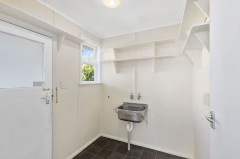 Photo of property in 302 Oxford Terrace, Avalon, Lower Hutt, 5011