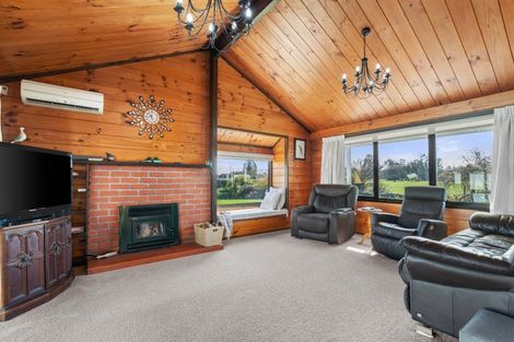 Photo of property in 86 Nursery Road, Homebush, Masterton, 5810