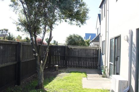 Photo of property in 74 Mandeville Street, Riccarton, Christchurch, 8011