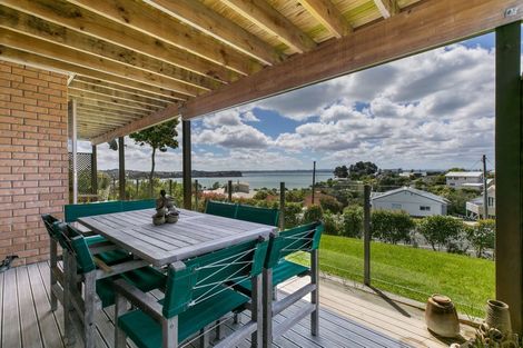 Photo of property in 92a Tiri Road, Manly, Whangaparaoa, 0930