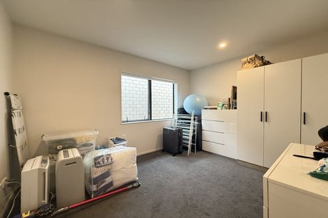 Photo of property in 6 Kearns Drive, Hobsonville, Auckland, 0616