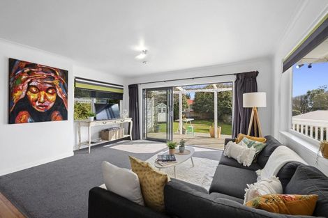 Photo of property in 18 Doralto Road, Frankleigh Park, New Plymouth, 4310