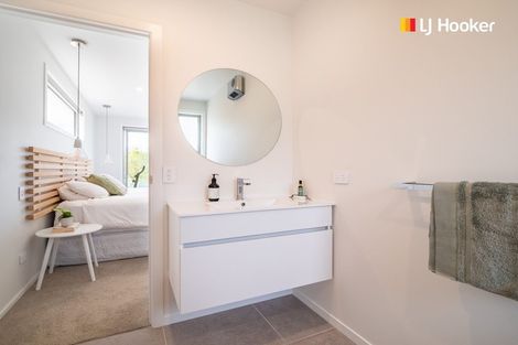 Photo of property in 25 Totara Close, Taieri Mouth, Brighton, 9091