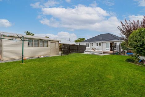 Photo of property in 36 Oakland Street, Northcote, Christchurch, 8052