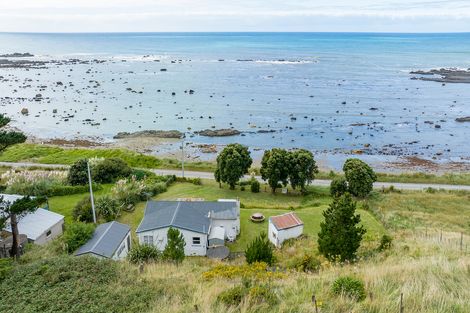 Photo of property in 1061 Mataikona Road, Mataikona, Tinui, 5889