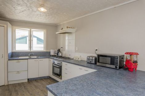 Photo of property in 18 Shamrock Street, Levin, 5510