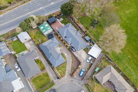 Photo of property in 25 Camelia Place, Islington, Christchurch, 8042