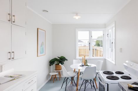 Photo of property in 14 Humber Street, Roslyn, Palmerston North, 4414