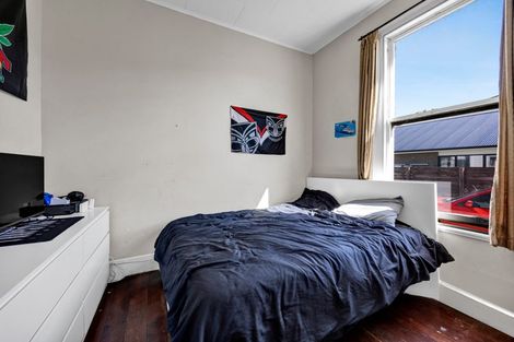 Photo of property in 103 Argyle Street, Hawera, 4610