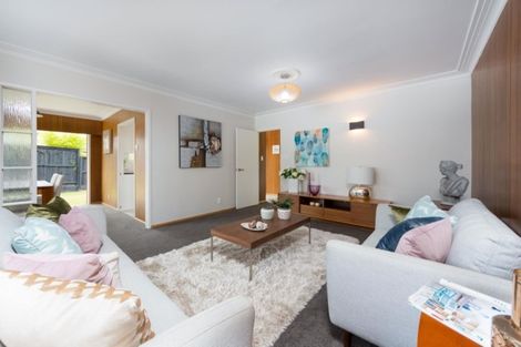 Photo of property in 34 Meadway, Sunnyhills, Auckland, 2010