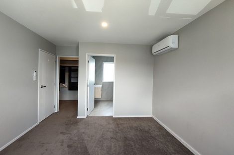 Photo of property in 68a Craigs Way, Hobsonville, Auckland, 0616