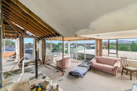 Photo of property in 117 Oakhampton Street, Hornby, Christchurch, 8042