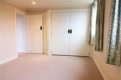 Photo of property in 35 Victoria Street, Hawera, 4610