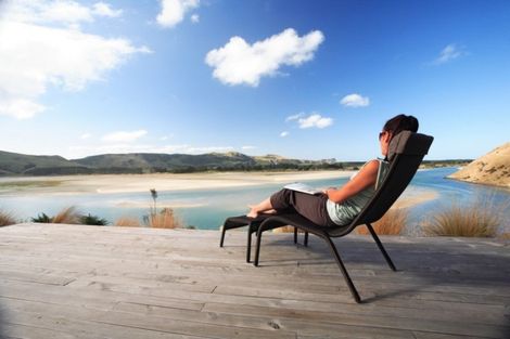 Photo of property in Kaimata Retreat, 297 Cape Saunders Road, Cape Saunders, Dunedin, 9077