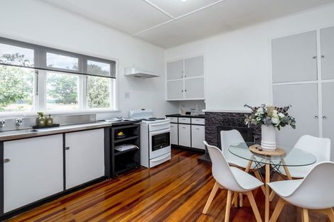 Photo of property in 4 South Featherston Road, South Featherston, Featherston, 5771