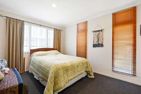 Photo of property in 16 Cate Road, Rototuna, Hamilton, 3210