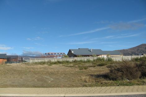 Photo of property in 2 Perrow Street, Wanaka, 9305