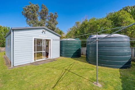 Photo of property in 17 Martin Place, Cooks Beach, Whitianga, 3591