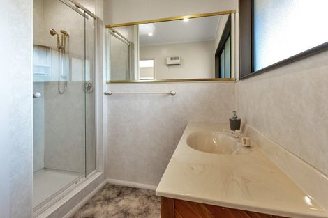 Photo of property in 70 Baylys Coast Road, Dargaville, 0377