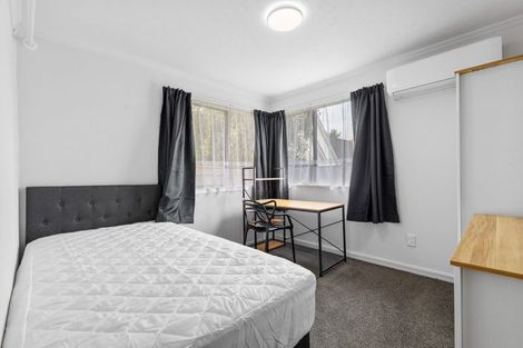 Photo of property in 22 Palm Avenue, Hokowhitu, Palmerston North, 4410