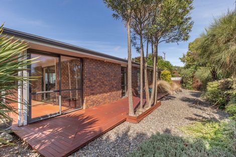 Photo of property in 68 Mako Mako Road, Levin, 5510