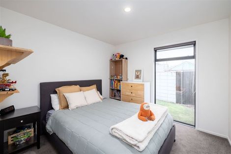 Photo of property in 67 Mays Road, St Albans, Christchurch, 8052