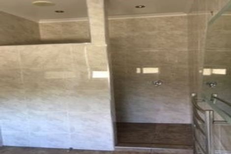 Photo of property in 131 Foster Road, Kumeu, 0891