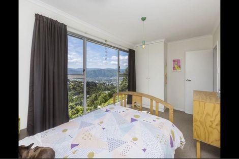 Photo of property in 4f Banksia Grove, Maungaraki, Lower Hutt, 5010